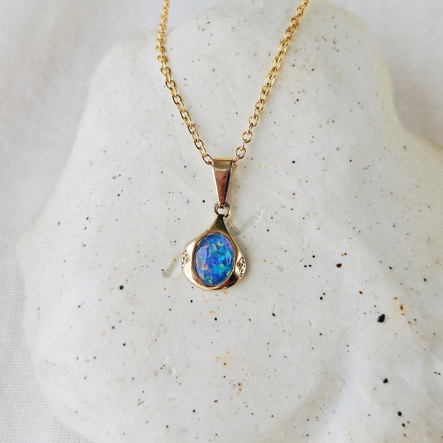 Mini Blue with Pink Aqua Flashes Opal Necklace