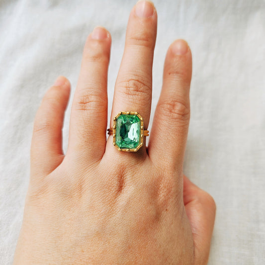 Italian Green Glass Cocktail Ring (6)