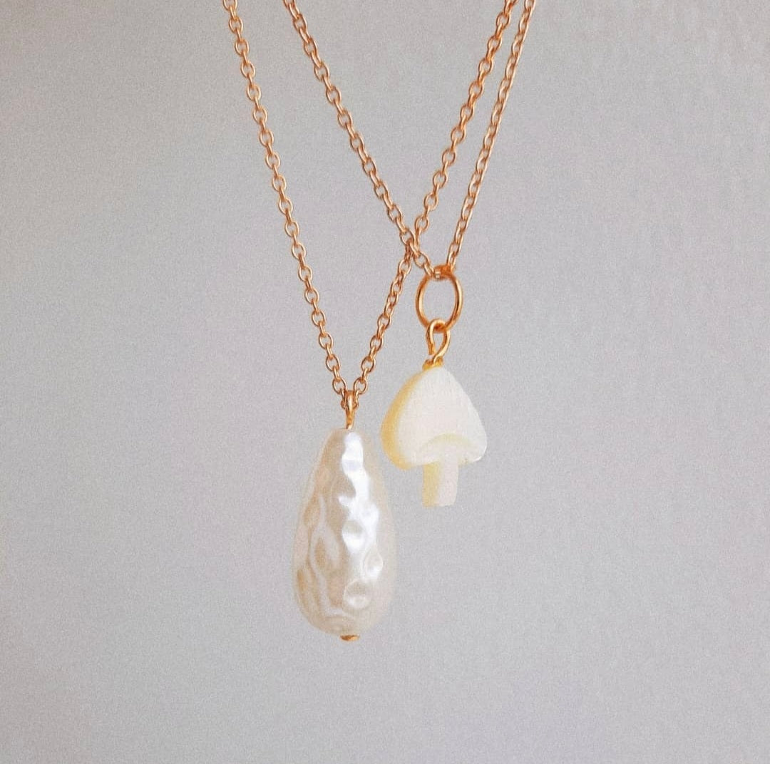 Lucite Pearl Necklace